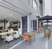 Rendezvous Hotel Perth Central - New South Wales Tourism 