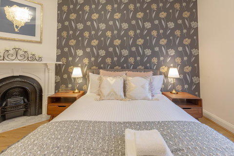 Heritage Townhouse Near Harbour Bridge - New South Wales Tourism  22