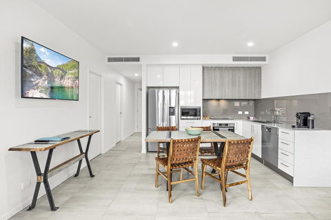 Rockpool 2 Sawtell Beach - Just Steps To Restaurants And 2 Min Stroll To Beach! - New South Wales Tourism  3