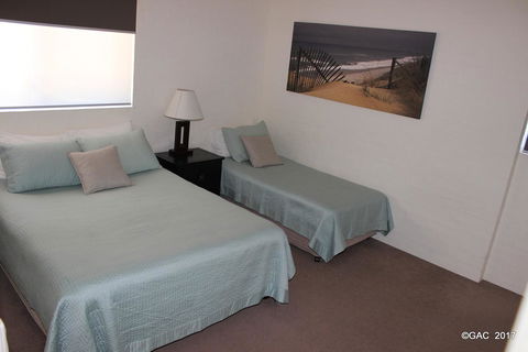 Mollymook Cove Apartments - New South Wales Tourism  16