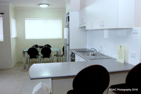 Mollymook Cove Apartments - New South Wales Tourism  24