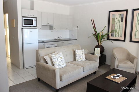 Mollymook Cove Apartments - New South Wales Tourism  30