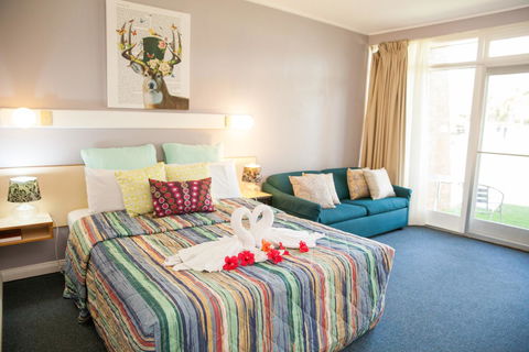 Kempsey Rose Motor Inn - New South Wales Tourism  19