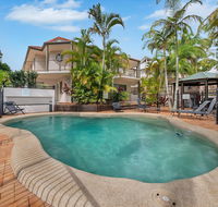 Cossies by the Sea - New South Wales Tourism 