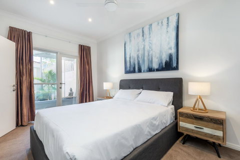 Kensington Self-Contained Modern House (89BROM) - New South Wales Tourism  4
