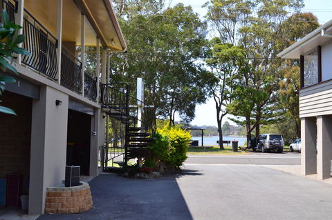 Sundial Holiday Units - New South Wales Tourism  15