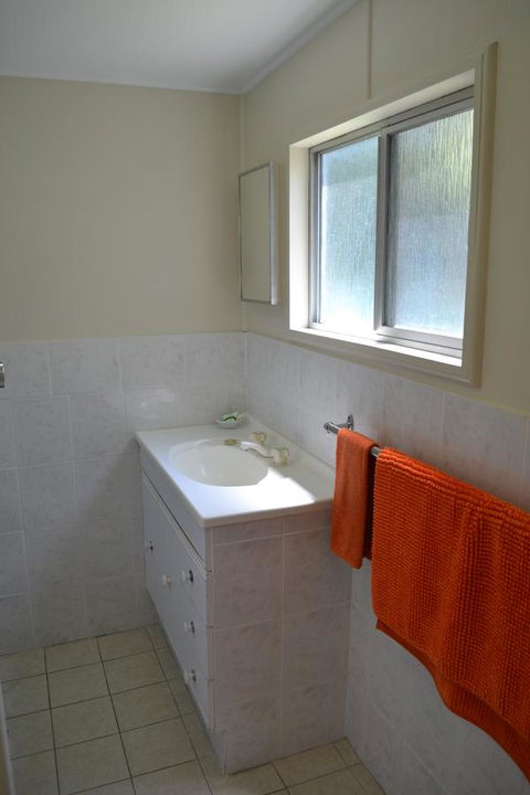 Sundial Holiday Units - New South Wales Tourism  24