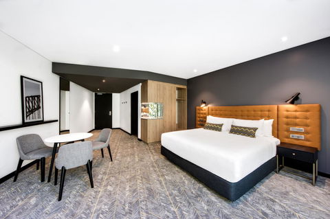 Vibe Hotel North Sydney - New South Wales Tourism  19