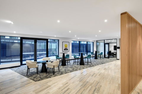 Vibe Hotel North Sydney - New South Wales Tourism  12