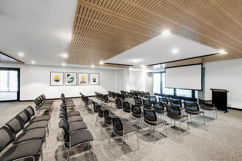 Vibe Hotel North Sydney - New South Wales Tourism  14