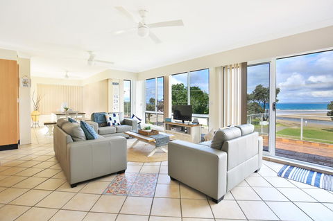 The Rotunda, Gerroa - New South Wales Tourism  3