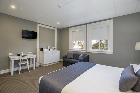 CH Boutique Hotel & Apartments, Ascend Hotel Collection - New South Wales Tourism  18