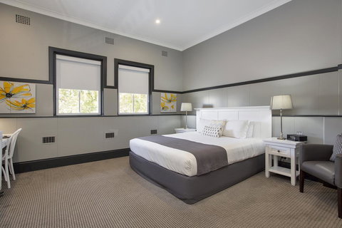 CH Boutique Hotel & Apartments, Ascend Hotel Collection - New South Wales Tourism  23