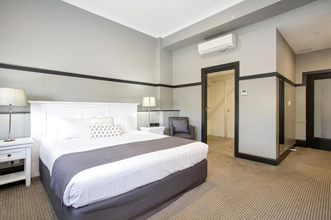 CH Boutique Hotel & Apartments, Ascend Hotel Collection - New South Wales Tourism  22