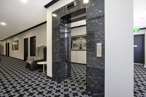 CH Boutique Hotel & Apartments, Ascend Hotel Collection - New South Wales Tourism  5