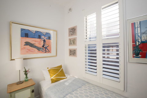Bondi Beach House - New South Wales Tourism  35