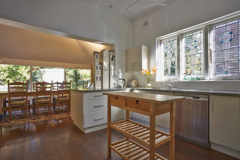 Bondi Beach House - New South Wales Tourism  7