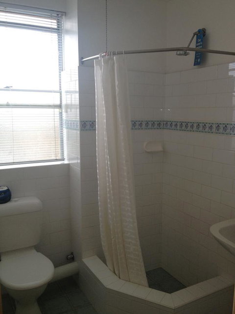 Oxley Cove Holiday Apartment - New South Wales Tourism  10