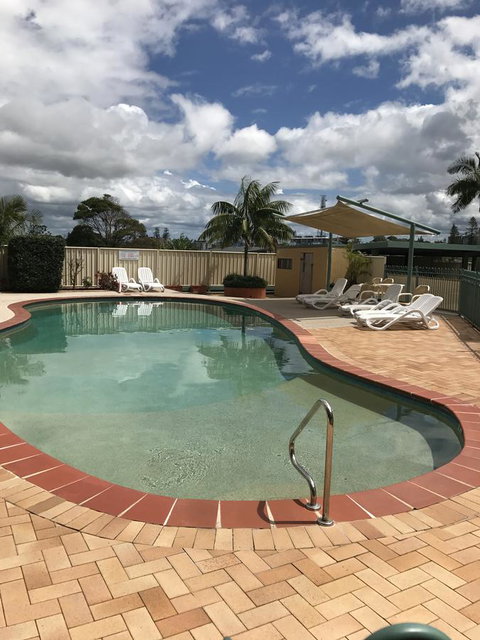 Oxley Cove Holiday Apartment - New South Wales Tourism  0