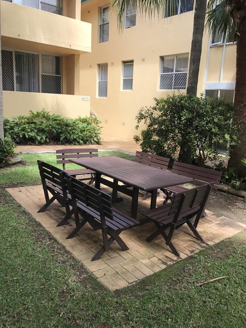 Oxley Cove Holiday Apartment - New South Wales Tourism  7