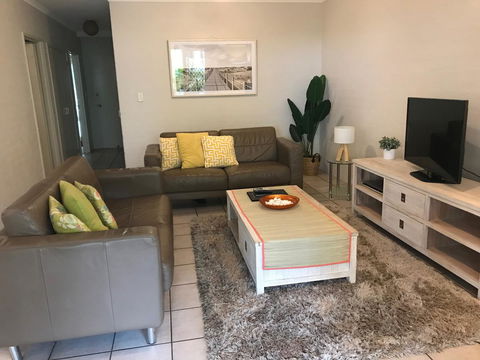 Mariner Bay Apartments - New South Wales Tourism  10
