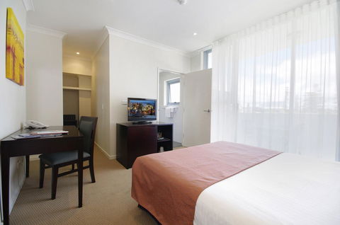 Macquarie Waters Boutique Apartment Hotel - New South Wales Tourism  21