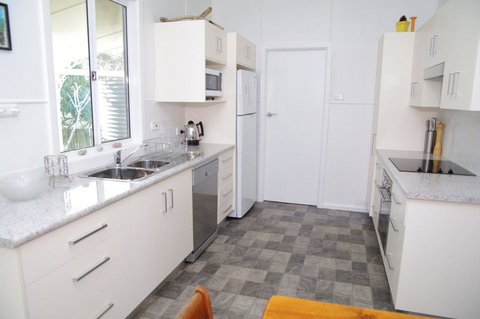 Fleur Cottage, 7 Willow Street - New South Wales Tourism  3