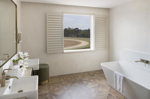 The William Inglis Mgallery - New South Wales Tourism  26