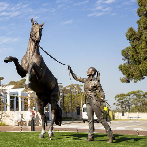 The William Inglis Mgallery - New South Wales Tourism  24