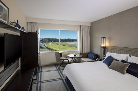 The William Inglis Mgallery - New South Wales Tourism  9