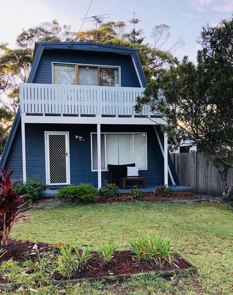 Little Blue Beach House - New South Wales Tourism  1