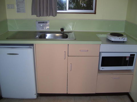Glenwood Tourist Park & Motel - New South Wales Tourism  16