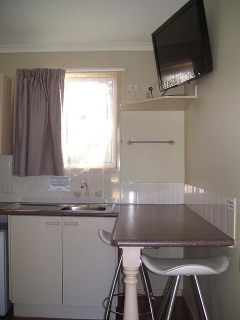 Glenwood Tourist Park & Motel - New South Wales Tourism  18