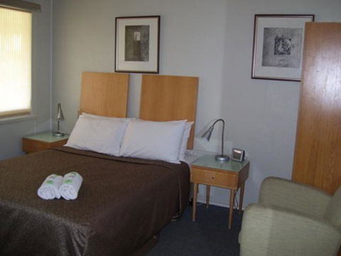 Glenwood Tourist Park & Motel - New South Wales Tourism  11