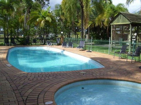 Glenwood Tourist Park & Motel - New South Wales Tourism  3