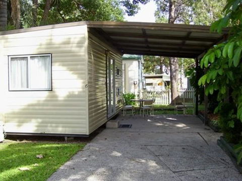 Glenwood Tourist Park & Motel - New South Wales Tourism  7
