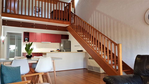 Great Escape Lofts - New South Wales Tourism  15