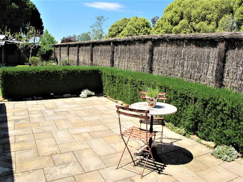 Apple Tree Cottage - New South Wales Tourism  22