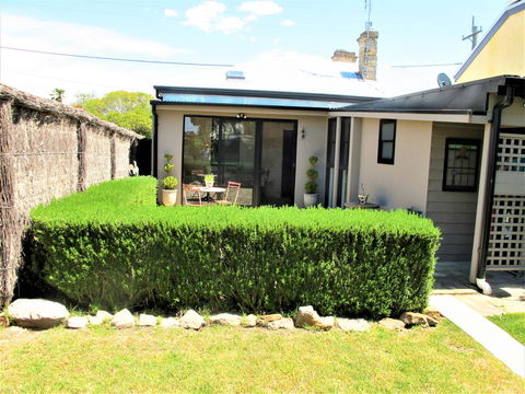 Apple Tree Cottage - New South Wales Tourism  27