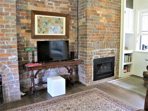 Apple Tree Cottage - New South Wales Tourism  15