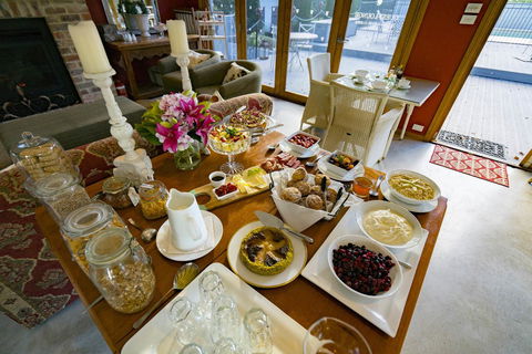 Thistle Hill Guesthouse - Walk To Many Wineries And Restaurants - New South Wales Tourism  23