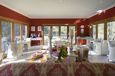 Thistle Hill Guesthouse - Walk To Many Wineries And Restaurants - New South Wales Tourism  21