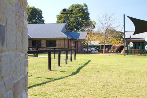 Potters Apartments - New South Wales Tourism  27