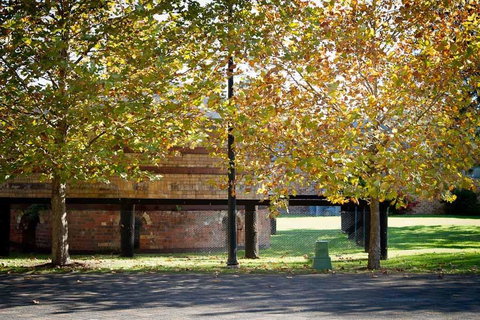 Potters Apartments - New South Wales Tourism  38