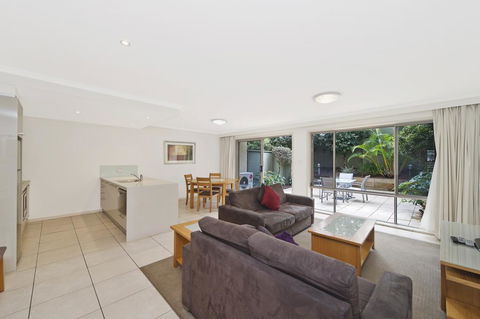 Flynns Beach Resort - New South Wales Tourism  2