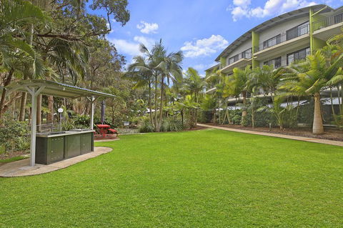 Flynns Beach Resort - New South Wales Tourism  1