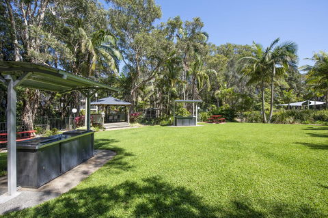 Flynns Beach Resort - New South Wales Tourism  9