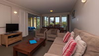 Book Hastings Point Accommodation Vacations New South Wales Tourism New South Wales Tourism 