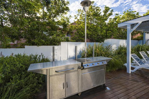 Oaks Nelson Bay Lure Suites - New South Wales Tourism  7