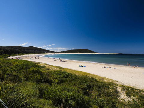 Oaks Nelson Bay Lure Suites - New South Wales Tourism  4